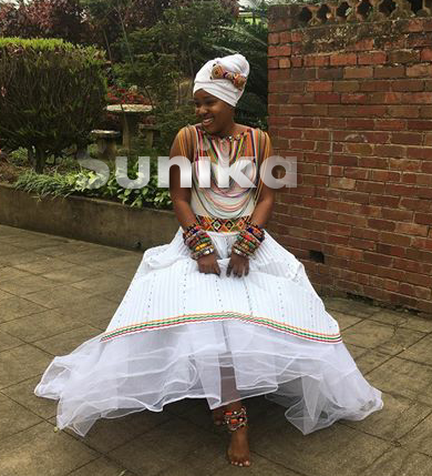 White Zulu Wedding Dress with Pleated top Skirt
