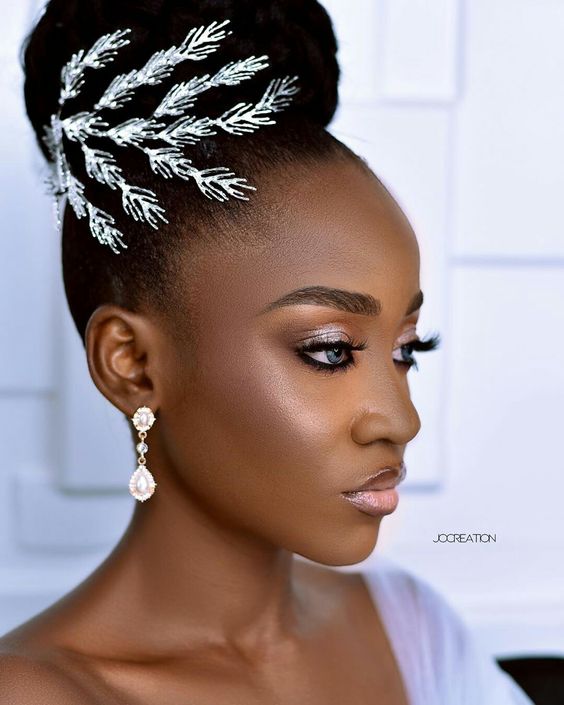 Wedding hairstyles for short hair - Sunika Traditional African Clothes