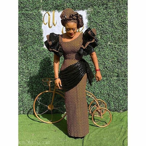 Shweshwe Brown Dress for Makoti with black satin