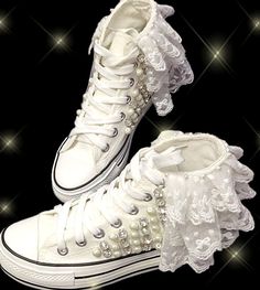 Lace_converse_wedding_shoes.jpg - 13.78 kB