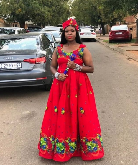 Long flared Tsonga Dress for Makoti with Matching Doek