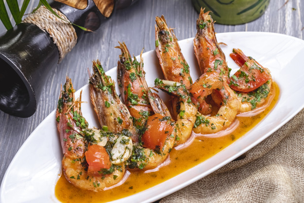 Cooked prawns with herbs