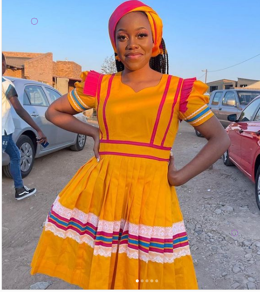 Yellow SePedi Dress with Matching Doek