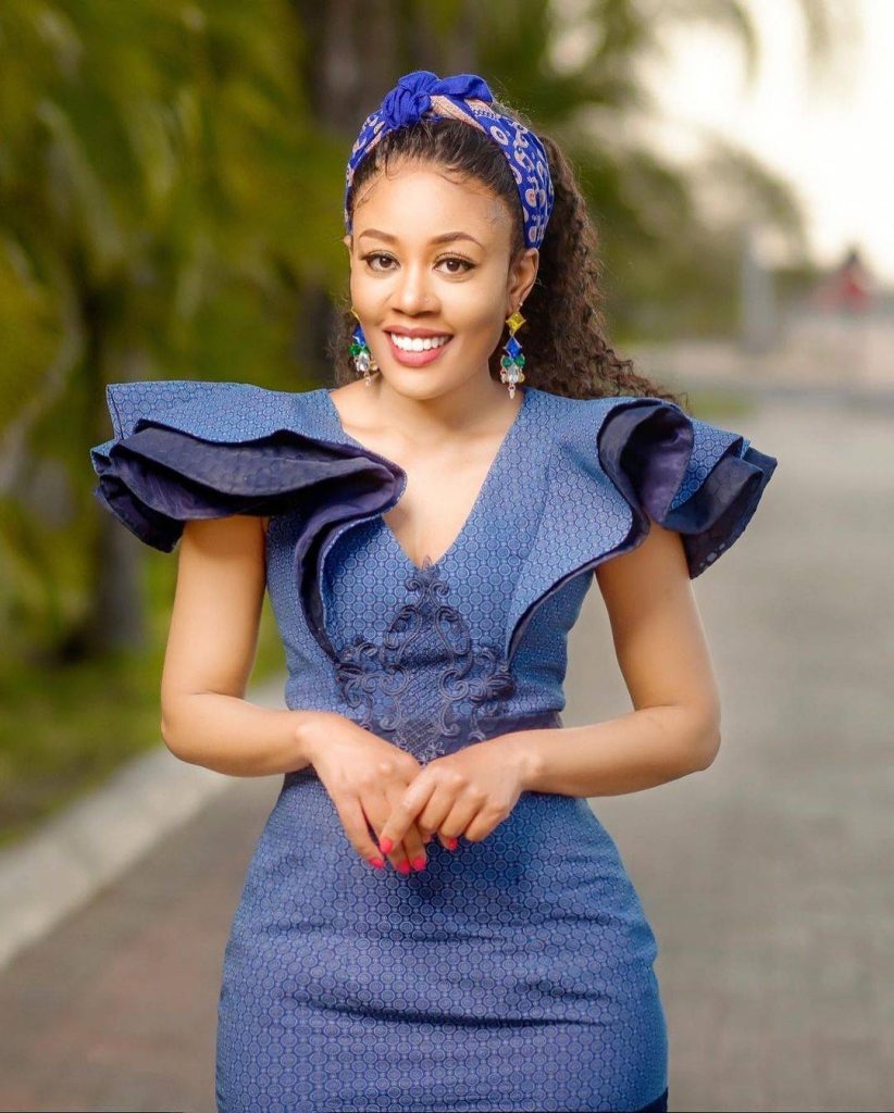 Stylish Sweshwe Umembeso Dress with peplum sleeves