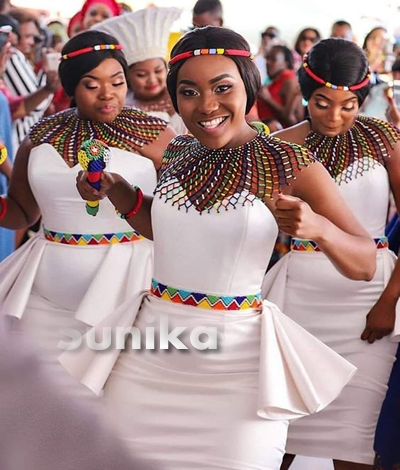 Zulu bridesmaids