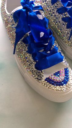 Blue_Bridal_Takkies.jpg - 20.49 kB