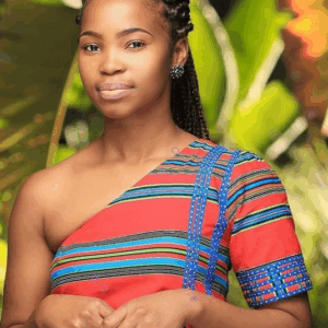 Red 1 Sleeve Venda Dress Red 1 Sleeve Venda Dress