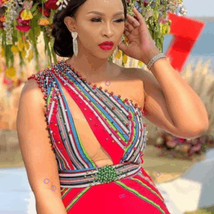 Red Venda Dress Beaded with crack Red Venda Dress Beaded with crack