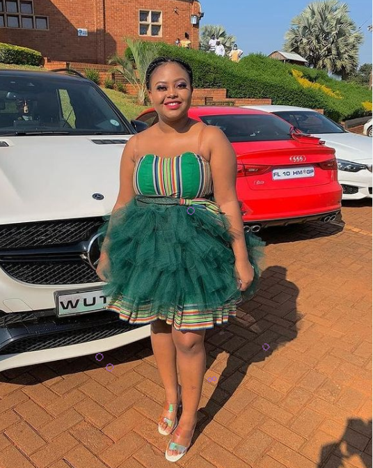 Venda Dress green frills