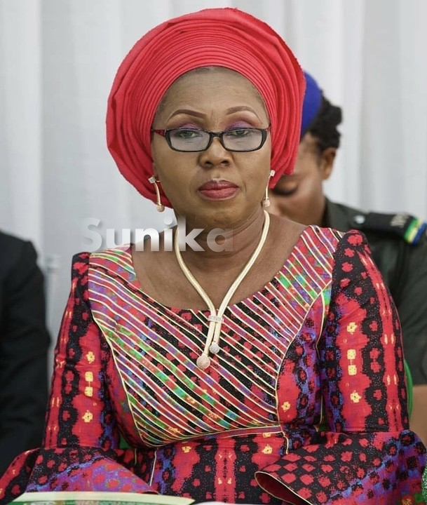 Beautiful Red Nigerian Headwrap