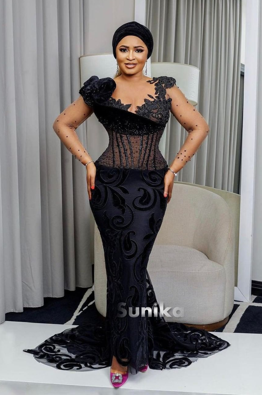 Black Tight Fit Nigerian Lace Dress