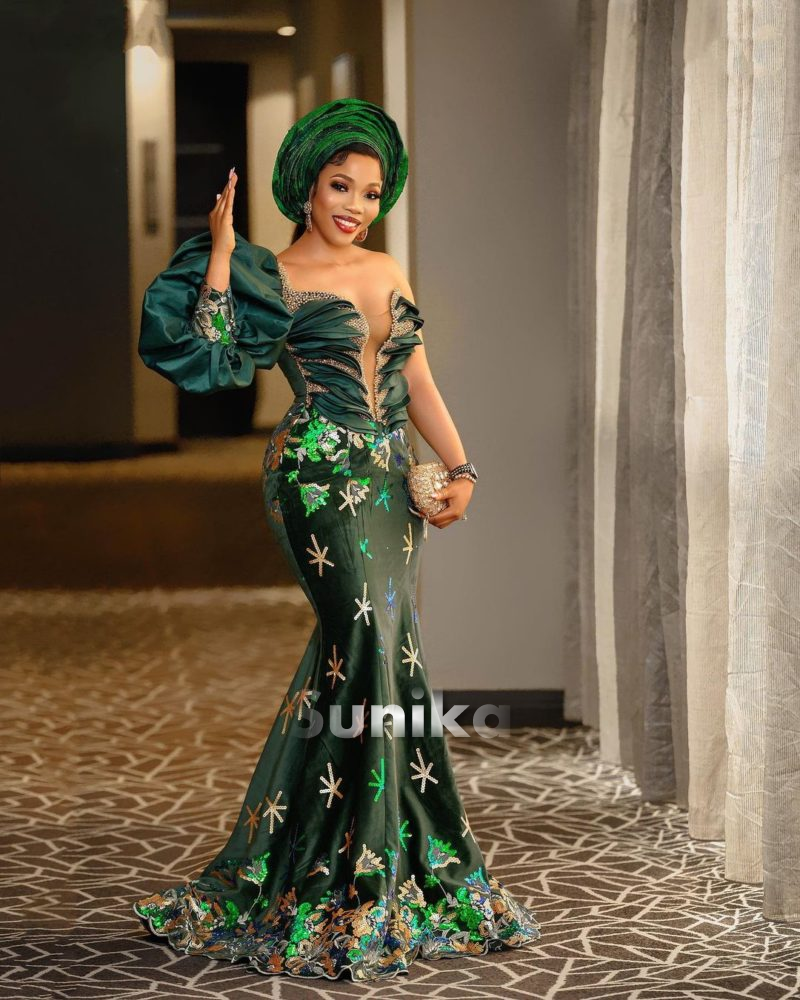 Green Nigerian Traditional Dress with matching Gele