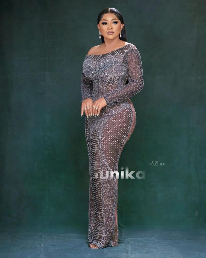 Tight Fitting Grey Nigerian Dress