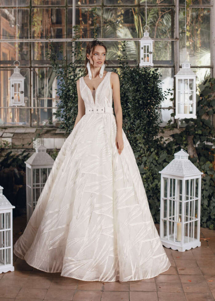 A line Wedding Dresses