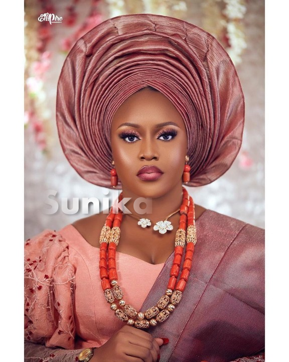 Beautiful Rose Gold Aso Ebi