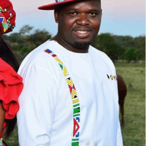 Ndebele Traditional Attire for Men Ndebele shirt with Matching hat