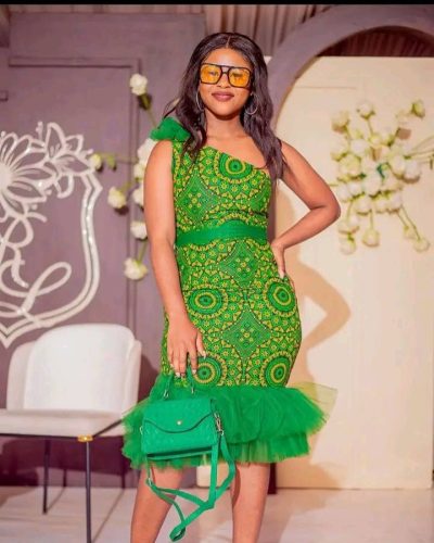 1 Sleeve Green Shweshwe Dress by Yayas Traditional Fashion Attires